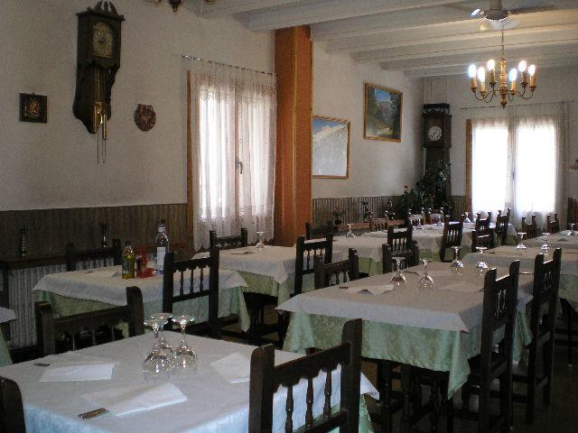Hostal Maurin Vilaller Exteriör bild
